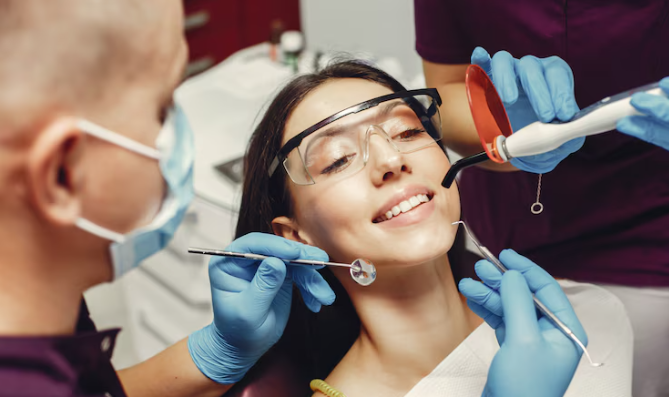 Cosmetic Dentistry: The Key to Boosting Your Confidence and Oral Health